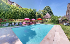 Lovely Home In Salignac-Eyvigues